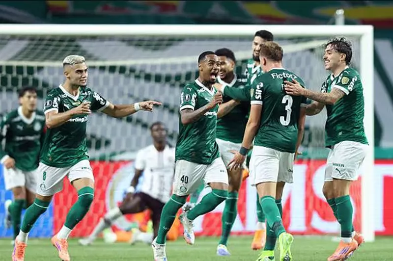 بـ ريمونتادا تاريخية.. بالميراس يتأهل إلى نهائي كوبا لي بـ ريمونتادا تاريخية.. بالميراس يتأهل إلى نهائي كوبا لي