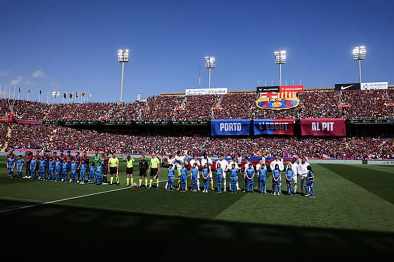 ريال مدريد وبرشلونة يتنافسان في أغلى مباراة بالتاريخ ريال مدريد وبرشلونة يتنافسان في أغلى مباراة بالتاريخ