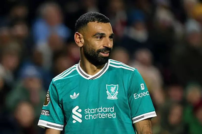 ماذا قدم محمد صلاح في خسارة ليفربول أمام برينتورد؟ ماذا قدم محمد صلاح في خسارة ليفربول أمام برينتورد؟
