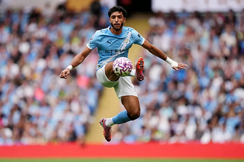 تشكيل مانشستر سيتي.. مرموش بين البدلاء أمام بورنموث