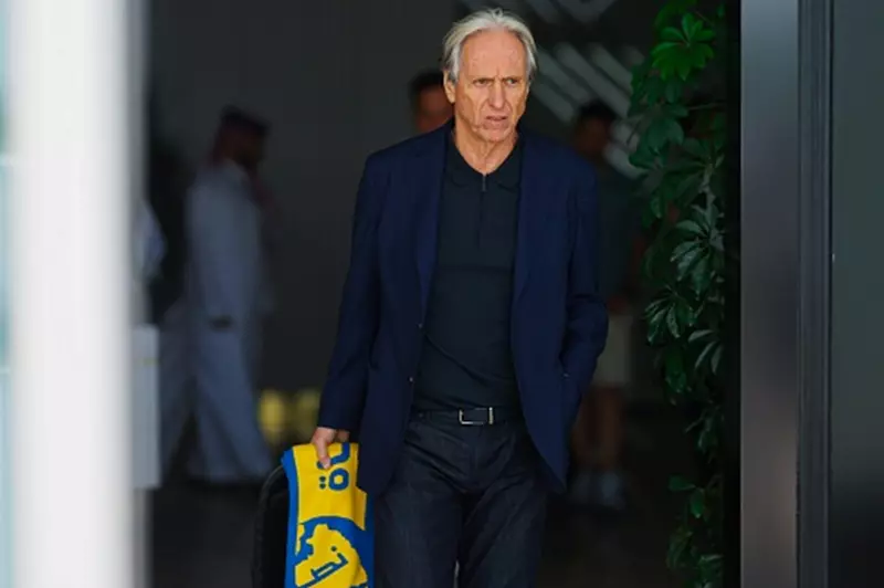 جيسوس يحدد بديل الثنائي المصاب في لقاء الفيحاء جيسوس يحدد بديل الثنائي المصاب في لقاء الفيحاء